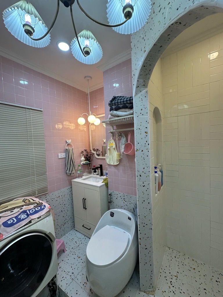 VỊ TRÍ ĐẸP , NHÀ ĐẸP, HẺM XE HƠI , 5 TẦNG, 60M2